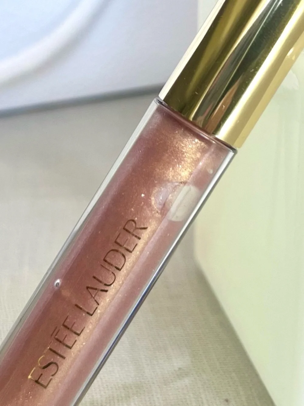 Limited Edition Lip Gloss - Decadent Peach (B44)